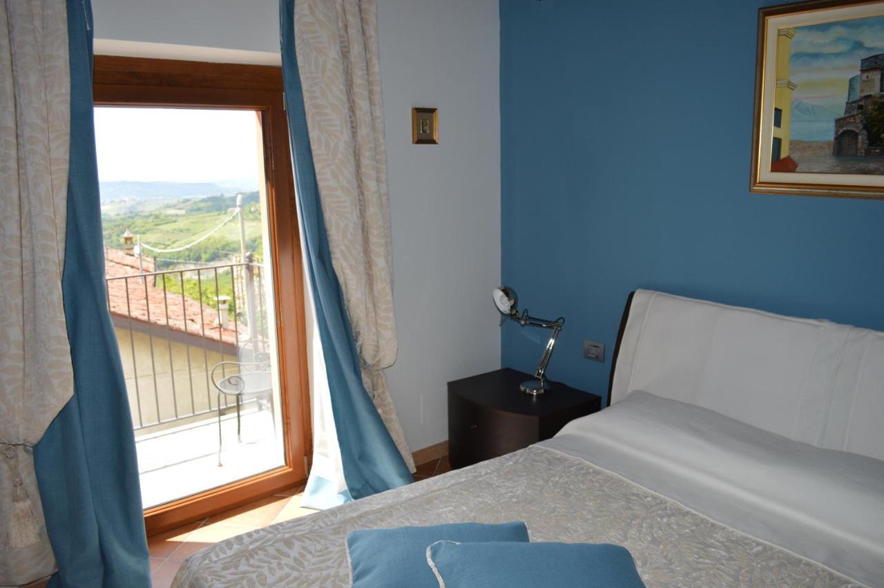La Corte Di Langa Guest House Albaretto della Torre Room photo