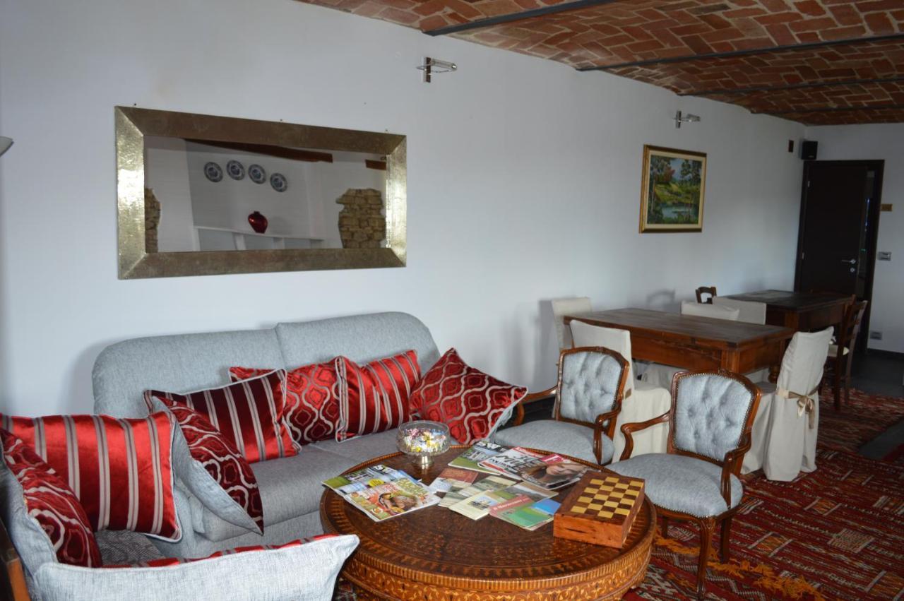 La Corte Di Langa Guest House Albaretto della Torre Exterior photo